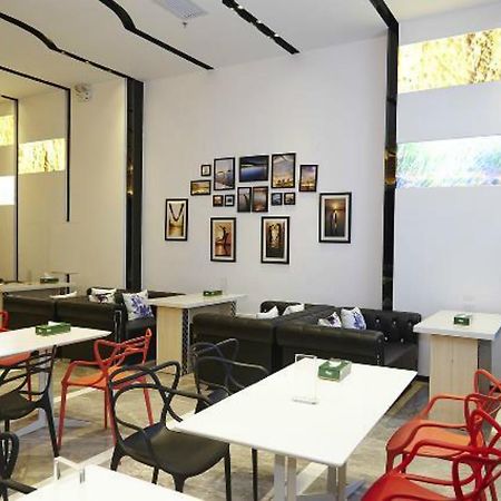Lavande Hotel Zhuhai Gongbei Port Square Ngoại thất bức ảnh